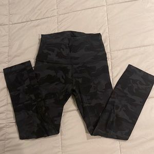 LULULEMON 25” TIE DYE ALIGNS HIGH RISE